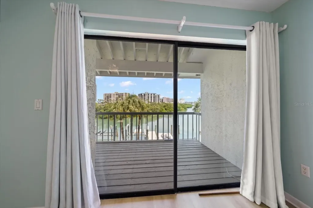 118 Marina Del Rey Court Clearwater Beach FL 33767