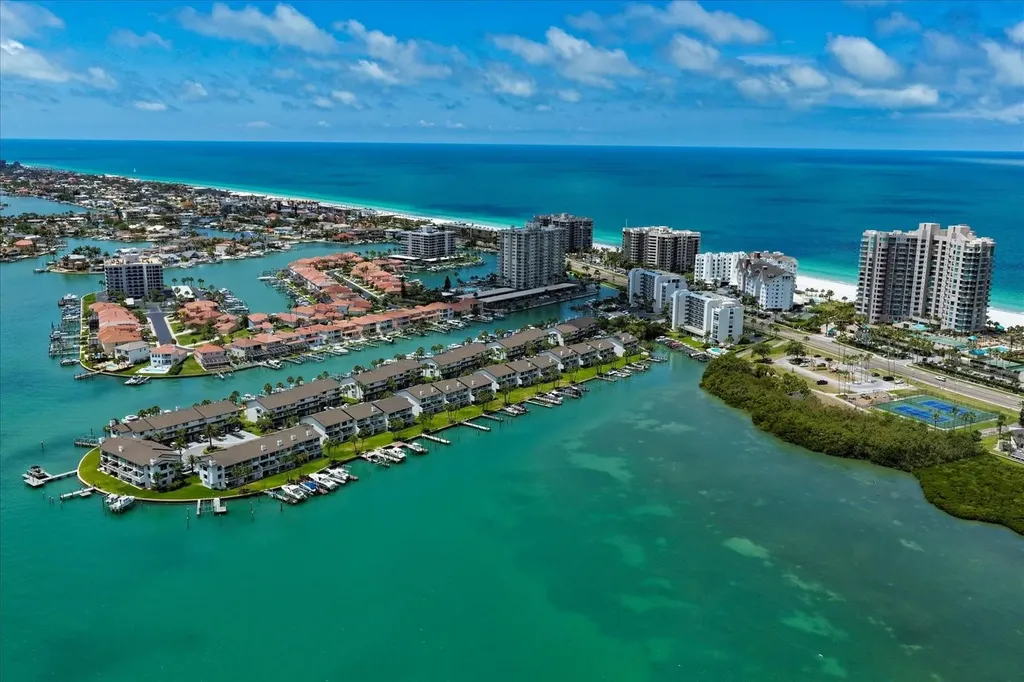 118 Marina Del Rey Court Clearwater Beach FL 33767