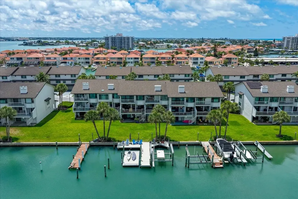 118 Marina Del Rey Court Clearwater Beach FL 33767