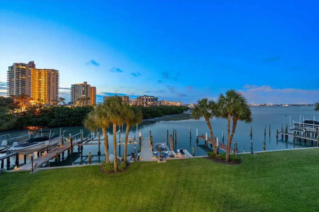118 Marina Del Rey Court Clearwater Beach FL 33767