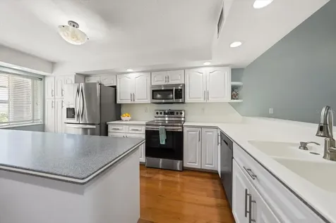 118 Marina Del Rey Court Clearwater Beach FL 33767