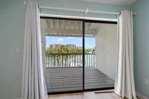 118 Marina Del Rey Court Clearwater Beach FL 33767