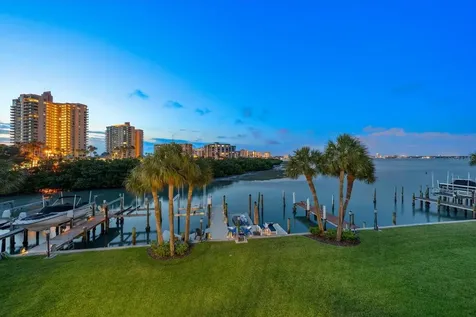 118 Marina Del Rey Court Clearwater Beach FL 33767