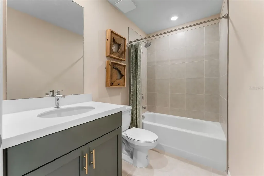 652 Emerald Grove Drive Apopka FL 32703