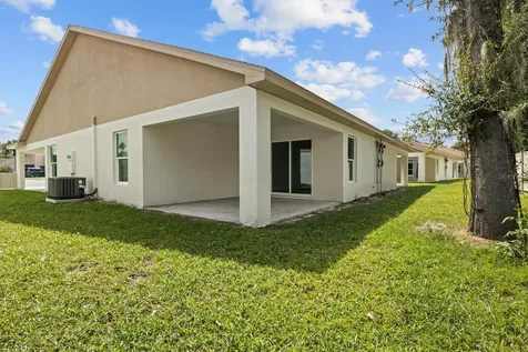 4153 Oak Loop Mulberry FL 33860