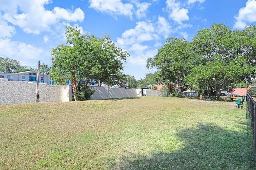 2424 W Tampa Bay Boulevard Tampa FL 33607