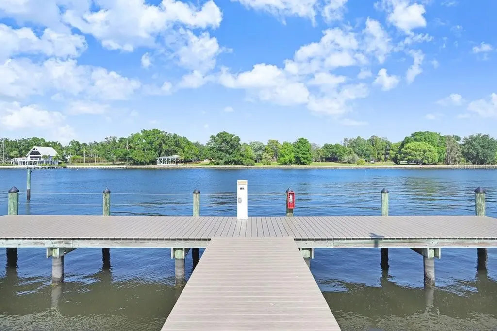 2424 W Tampa Bay Boulevard Tampa FL 33607