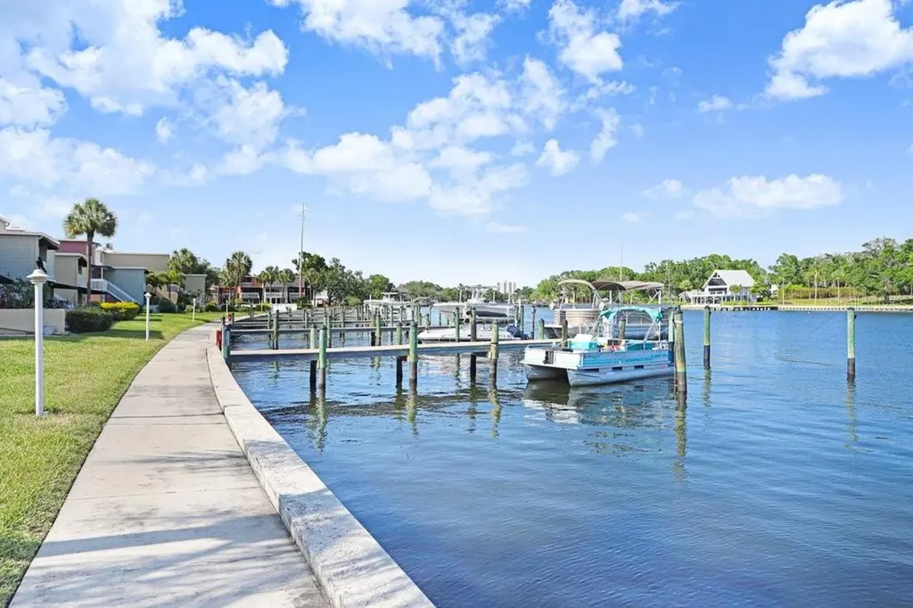 2424 W Tampa Bay Boulevard Tampa FL 33607