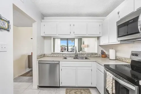 2424 W Tampa Bay Boulevard Tampa FL 33607