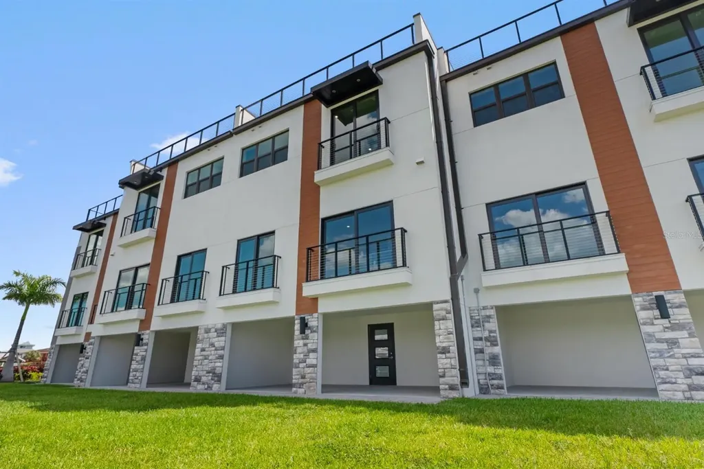 774 Gran Kaymen Way Apollo Beach FL 33572