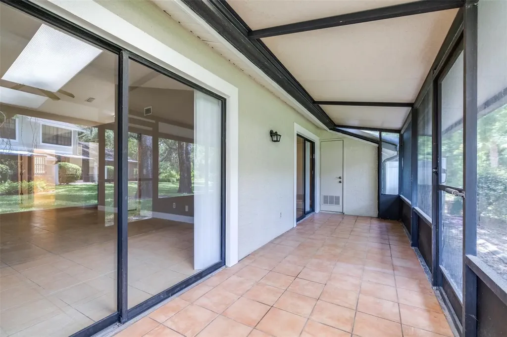 5100 Burchette Road Tampa FL 33647