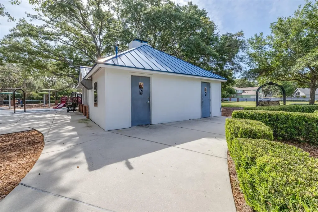 5100 Burchette Road Tampa FL 33647