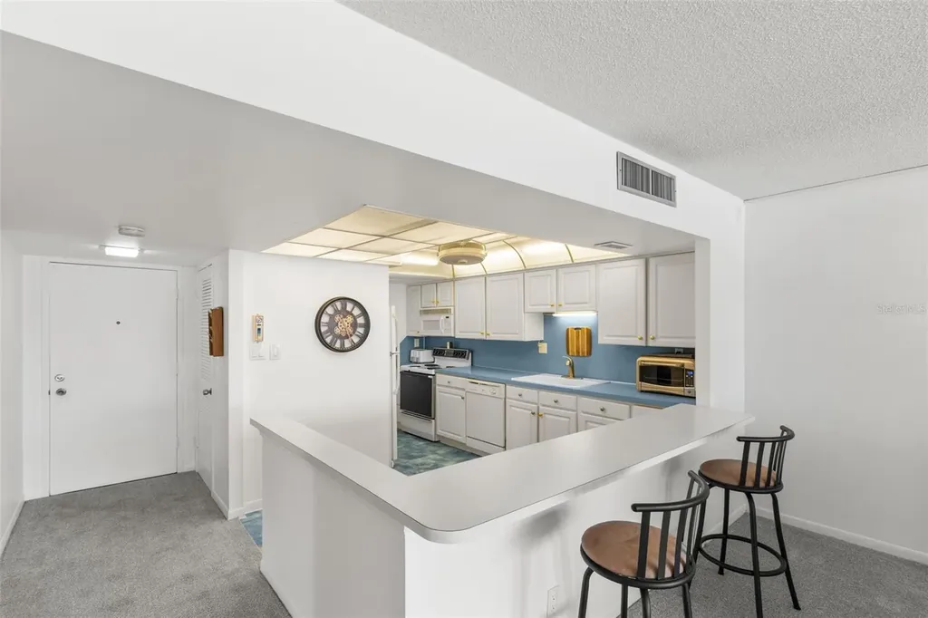 7400 Sun Island Drive S South Pasadena FL 33707