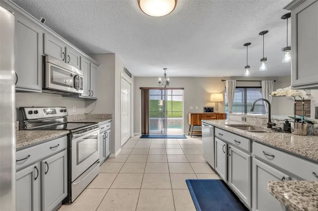1852 Vale Drive Clermont FL 34711
