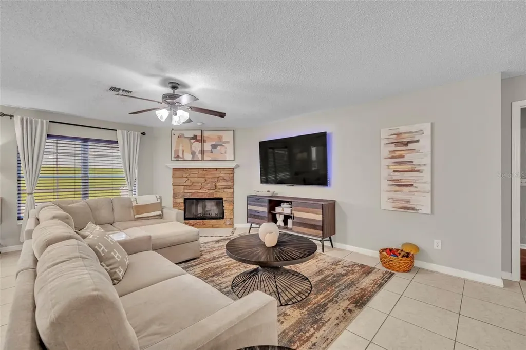 1852 Vale Drive Clermont FL 34711