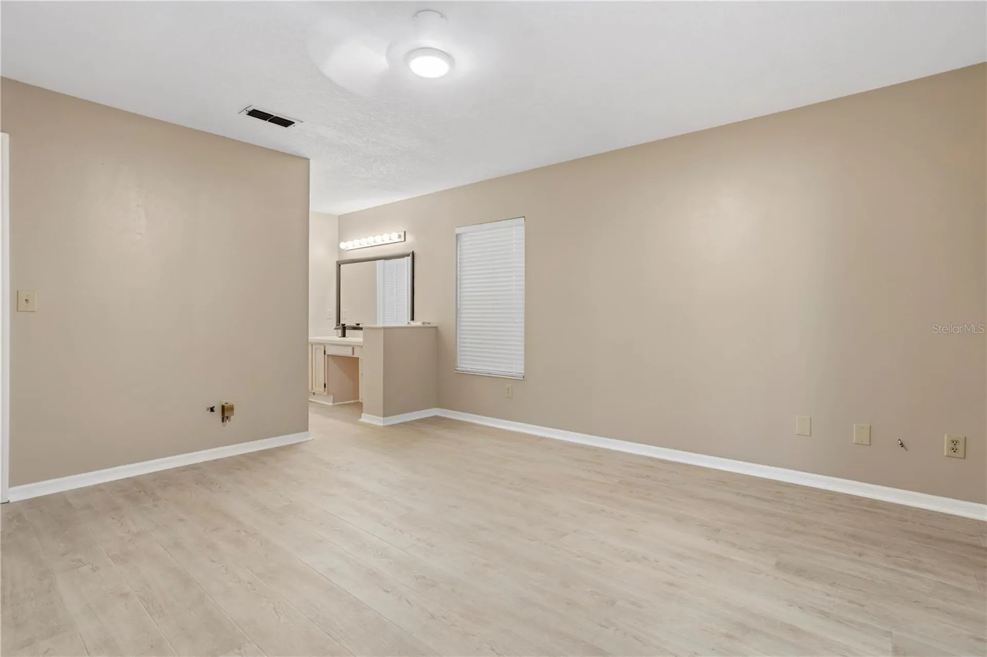936 Utica Street Deltona FL 32725