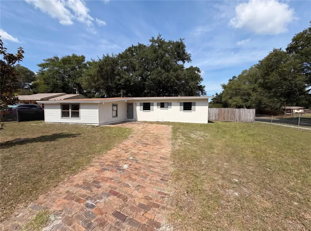 4616 Robbins Avenue Orlando FL 32808
