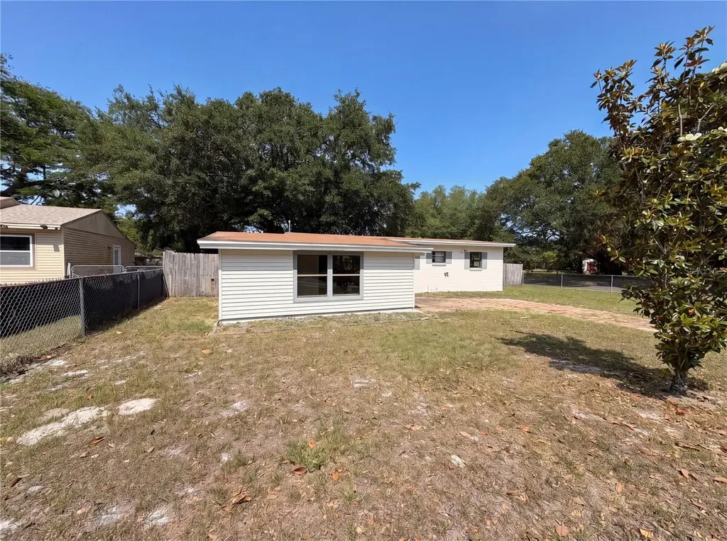 4616 Robbins Avenue Orlando FL 32808