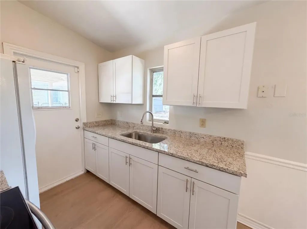 4616 Robbins Avenue Orlando FL 32808