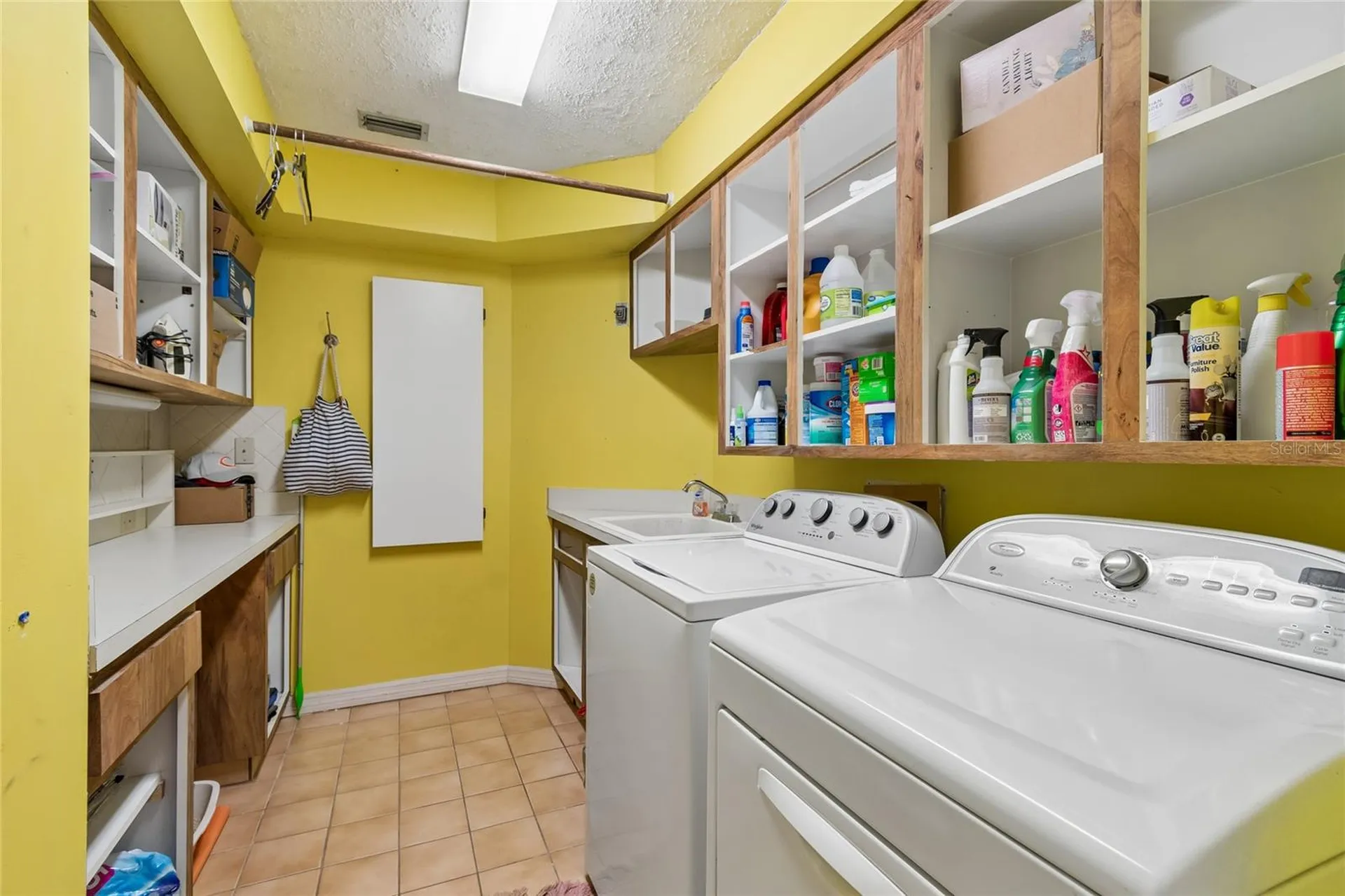 5127 Nashville Drive Tampa FL 33624