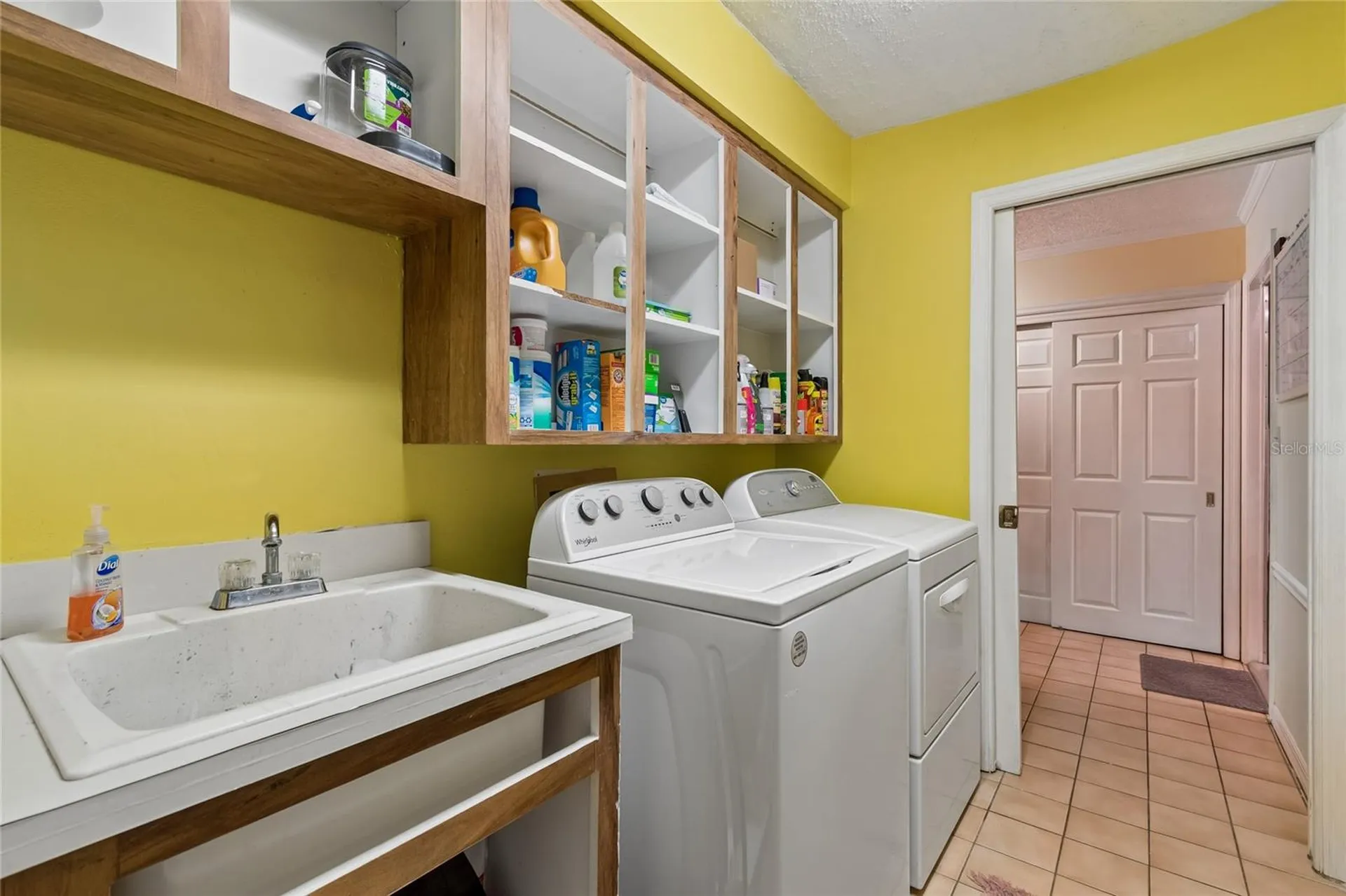5127 Nashville Drive Tampa FL 33624