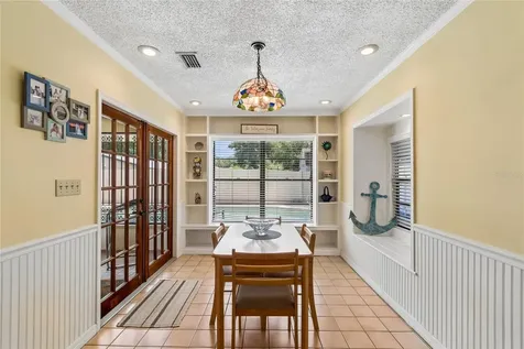 5127 Nashville Drive Tampa FL 33624