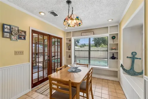 5127 Nashville Drive Tampa FL 33624