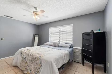 5127 Nashville Drive Tampa FL 33624