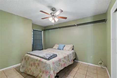 5127 Nashville Drive Tampa FL 33624