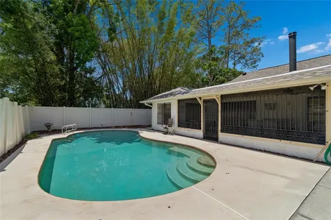 5127 Nashville Drive Tampa FL 33624