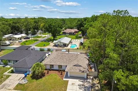 5127 Nashville Drive Tampa FL 33624