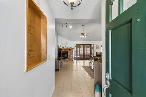 5127 Nashville Drive Tampa FL 33624