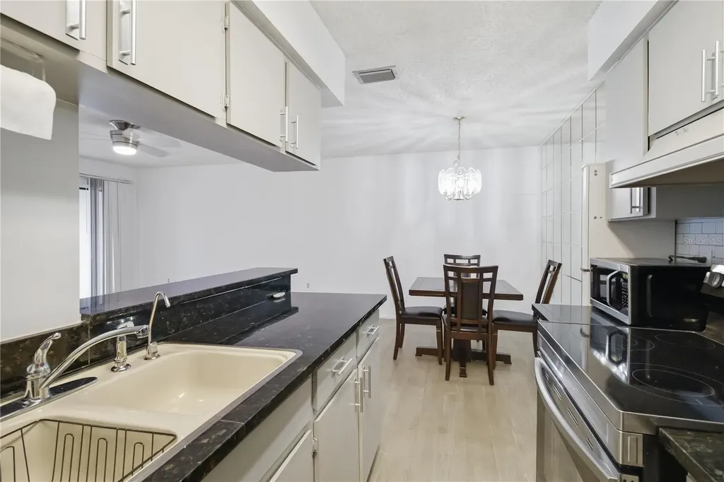 2715 72nd Street Court W Bradenton FL 34209
