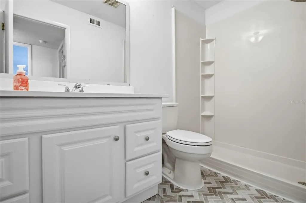 2715 72nd Street Court W Bradenton FL 34209