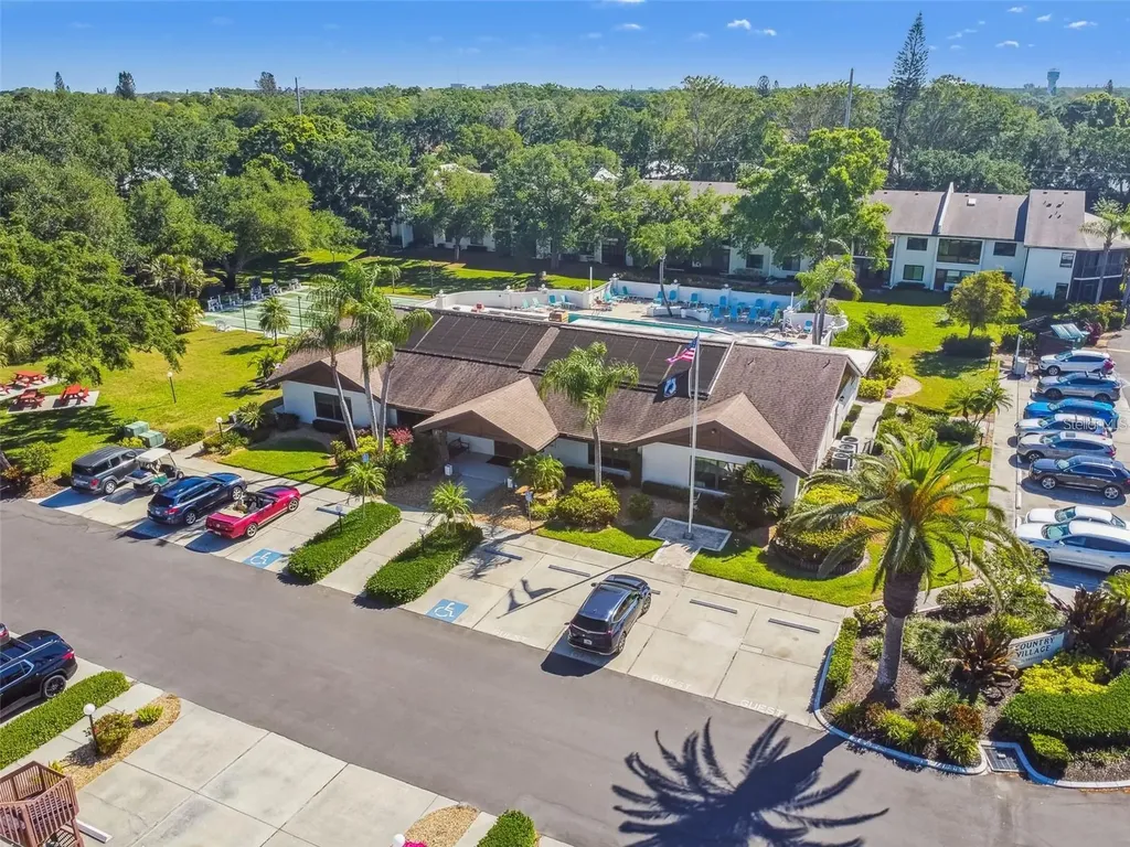 2715 72nd Street Court W Bradenton FL 34209