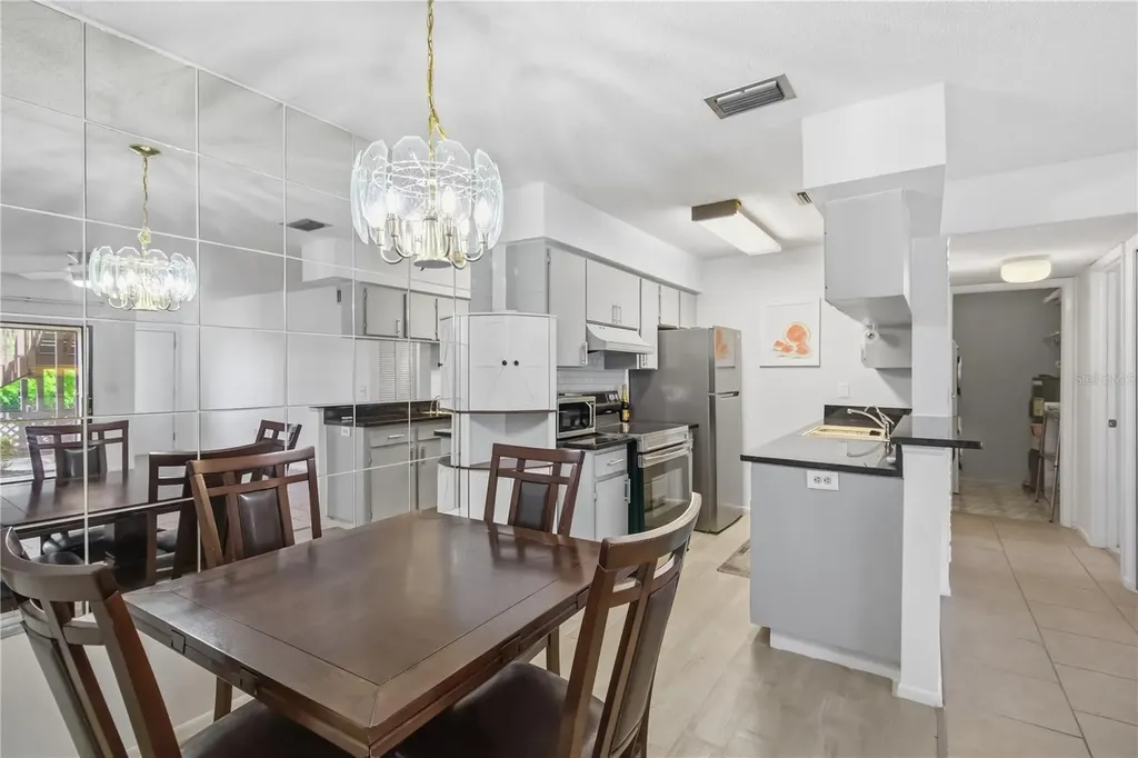 2715 72nd Street Court W Bradenton FL 34209
