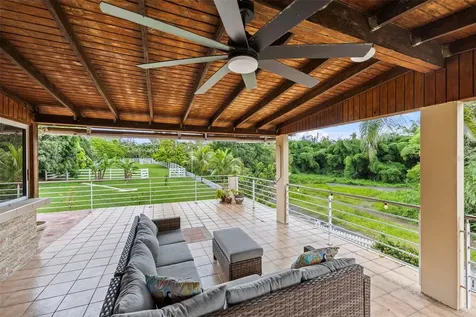 23 & 24 Hacienda Carabali Luquillo PR 00773