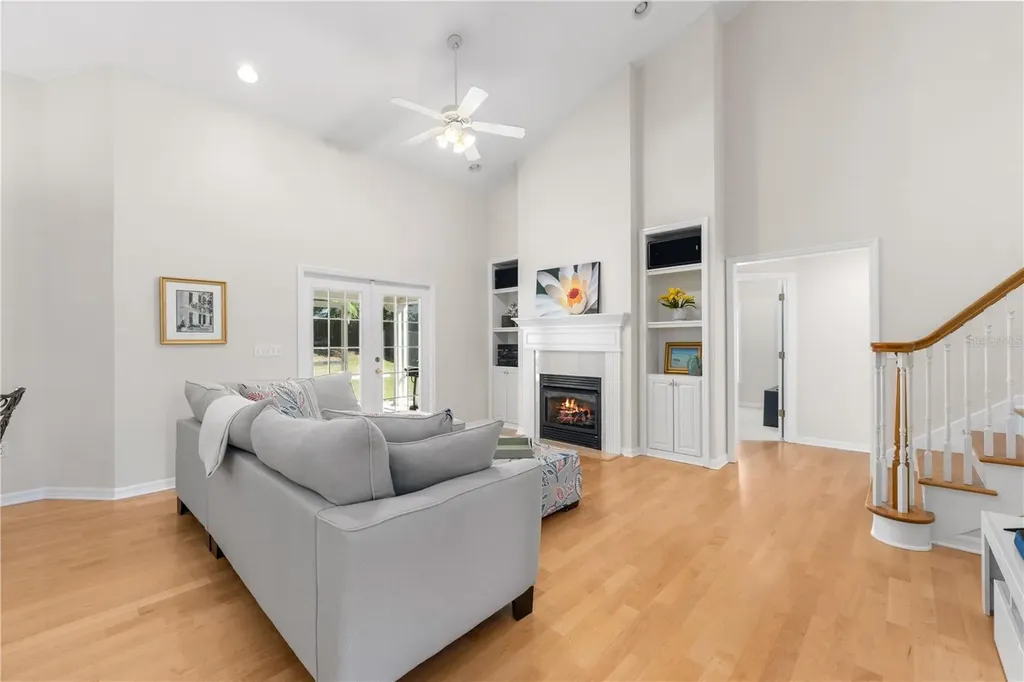 7418 White Oaks Road Alachua FL 32615