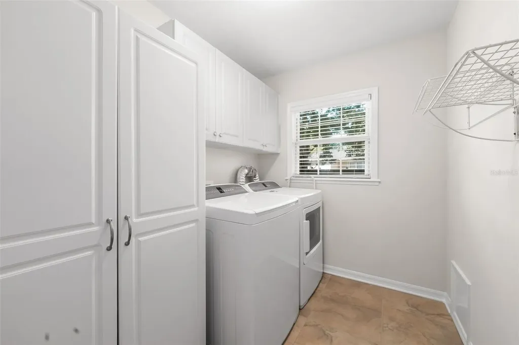 7418 White Oaks Road Alachua FL 32615