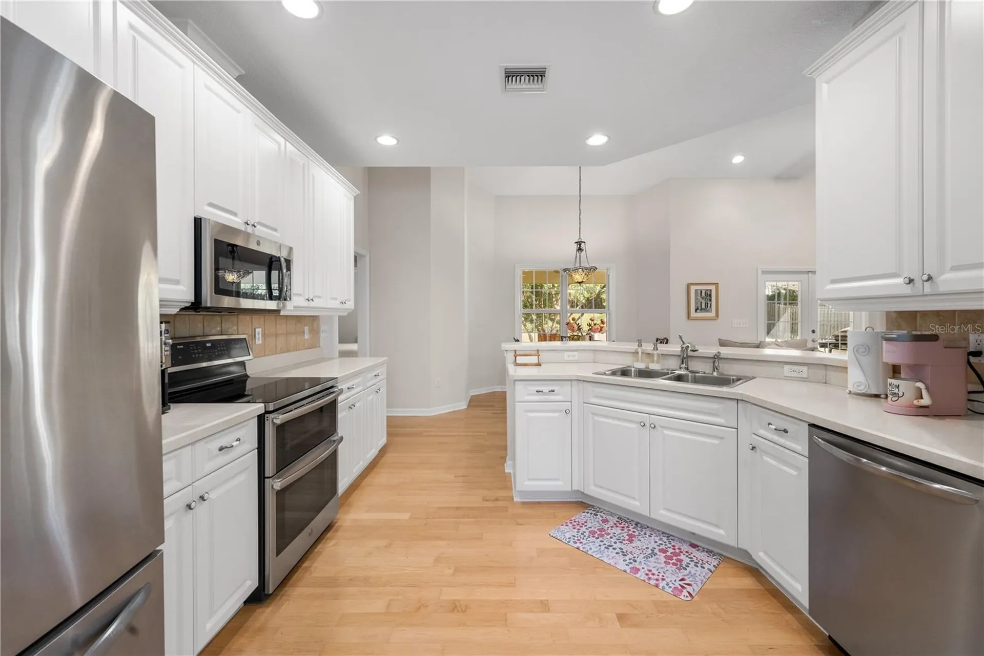 7418 White Oaks Road Alachua FL 32615