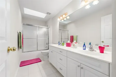 7418 White Oaks Road Alachua FL 32615