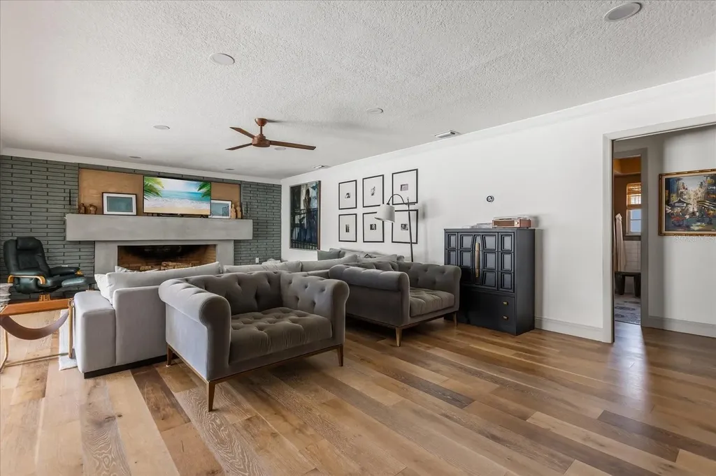 4072 Summerwood Avenue Orlando FL 32812