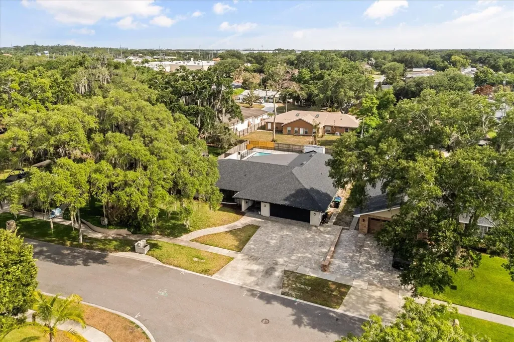 4072 Summerwood Avenue Orlando FL 32812