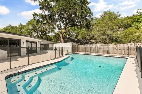 4072 Summerwood Avenue Orlando FL 32812