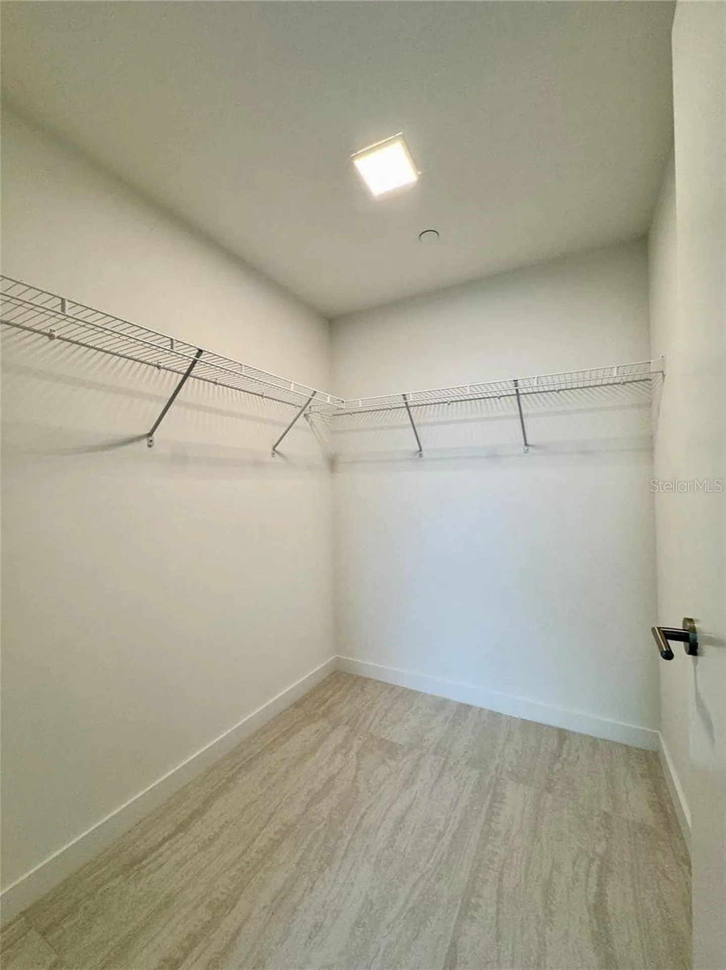 77 SE 5th Street Miami FL 33131