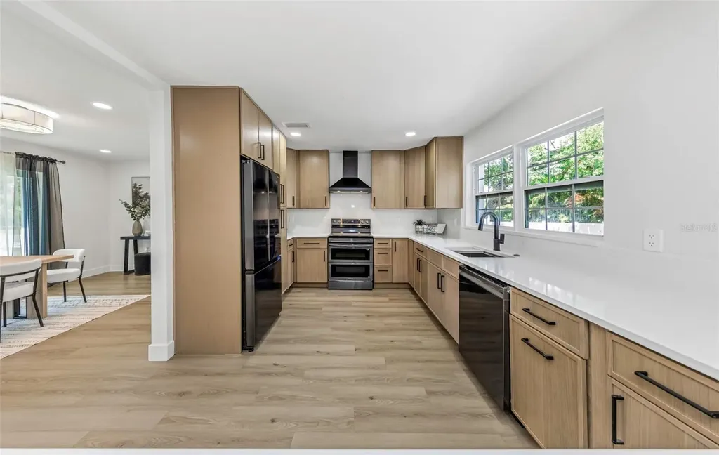 318 Mehlenbacher Road Belleair FL 33756