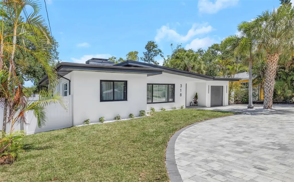 318 Mehlenbacher Road Belleair FL 33756