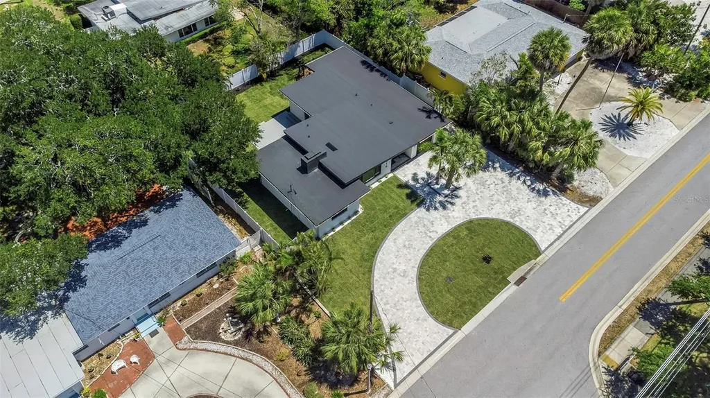 318 Mehlenbacher Road Belleair FL 33756
