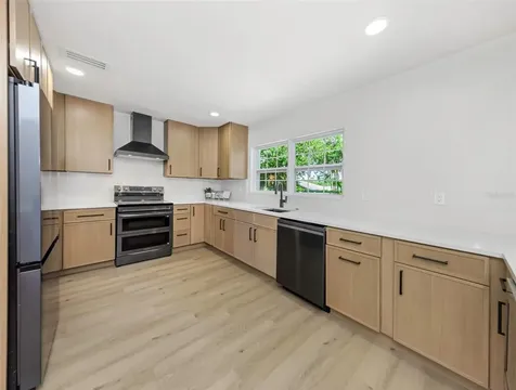 318 Mehlenbacher Road Belleair FL 33756
