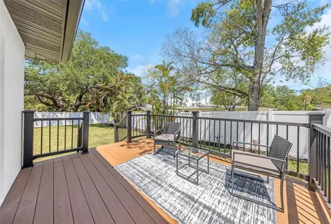 318 Mehlenbacher Road Belleair FL 33756